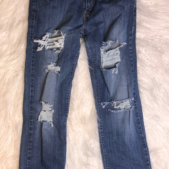 ⭐️🔹 Levi’s Boyfriend Fit - Picture 4 of 5